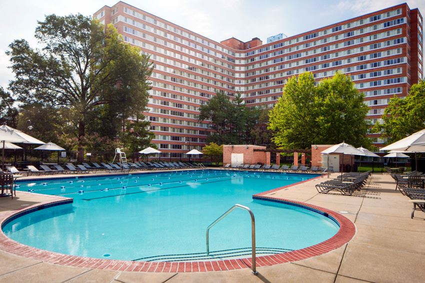 1400 South Joyce Street Studio-3 Beds Apartment for Rent - Photo Gallery