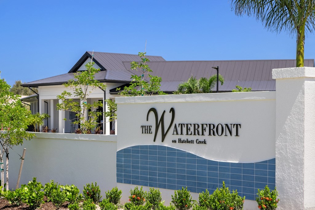 The Waterfront On Hatchett Creek