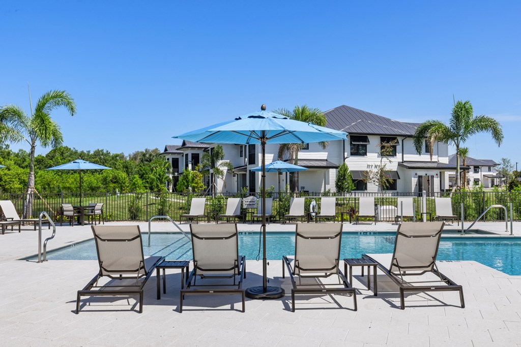 The Waterfront On Hatchett Creek