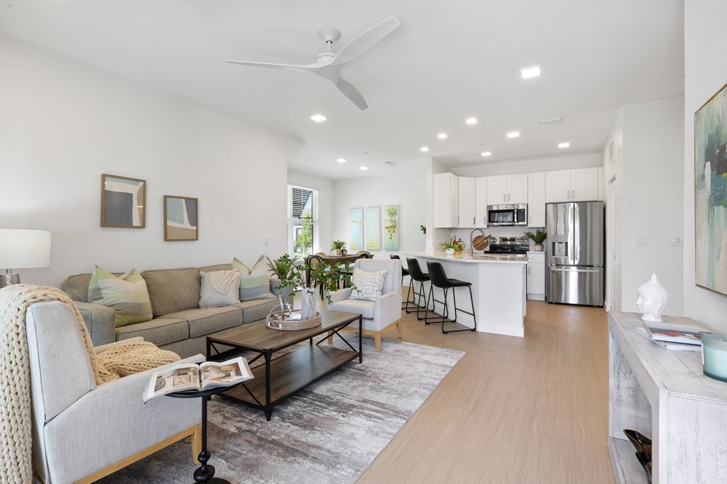 The Waterfront On Hatchett Creek is a similar property to Venetian At Capri Isles located in Venice