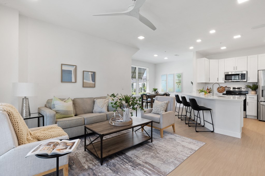 The Waterfront On Hatchett Creek