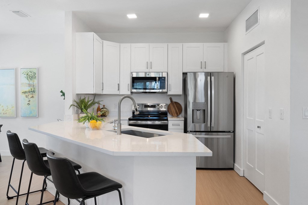 The Waterfront On Hatchett Creek