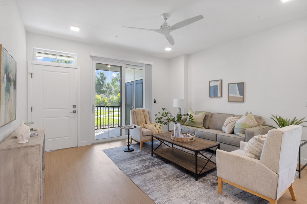 The Waterfront On Hatchett Creek