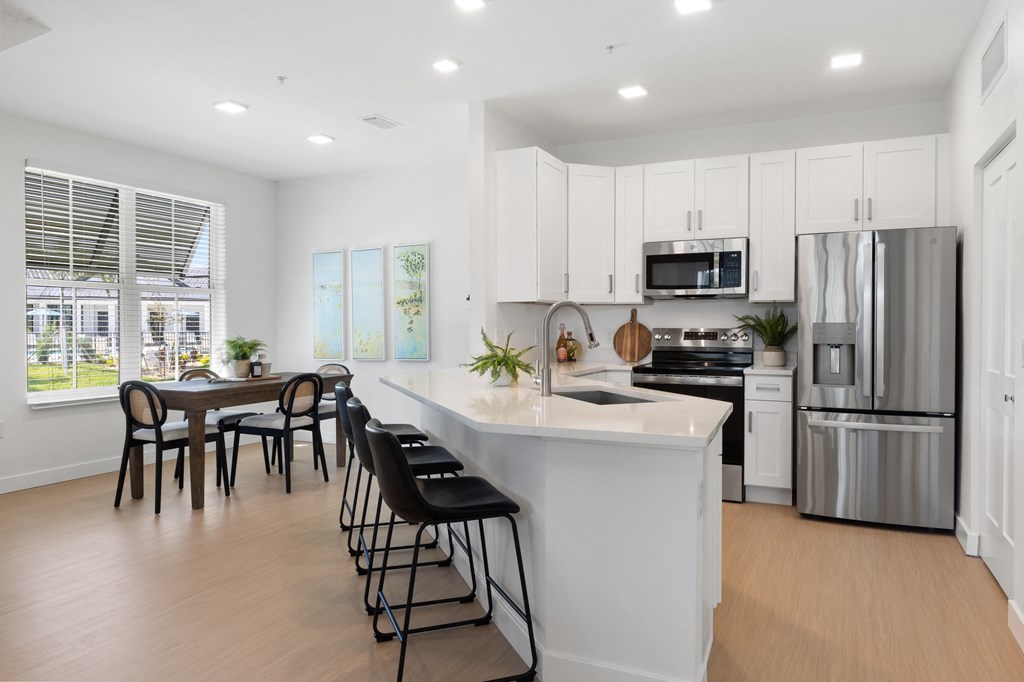 The Waterfront On Hatchett Creek