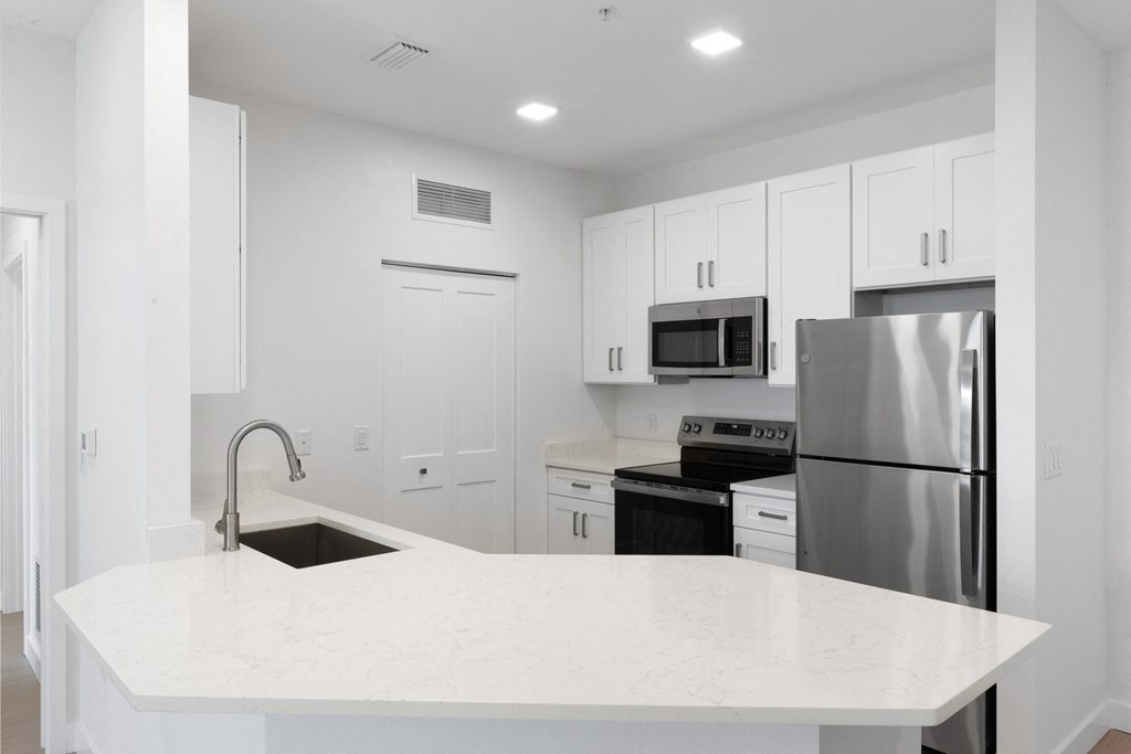 The Waterfront On Hatchett Creek