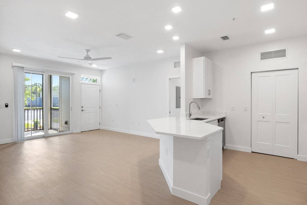 The Waterfront On Hatchett Creek