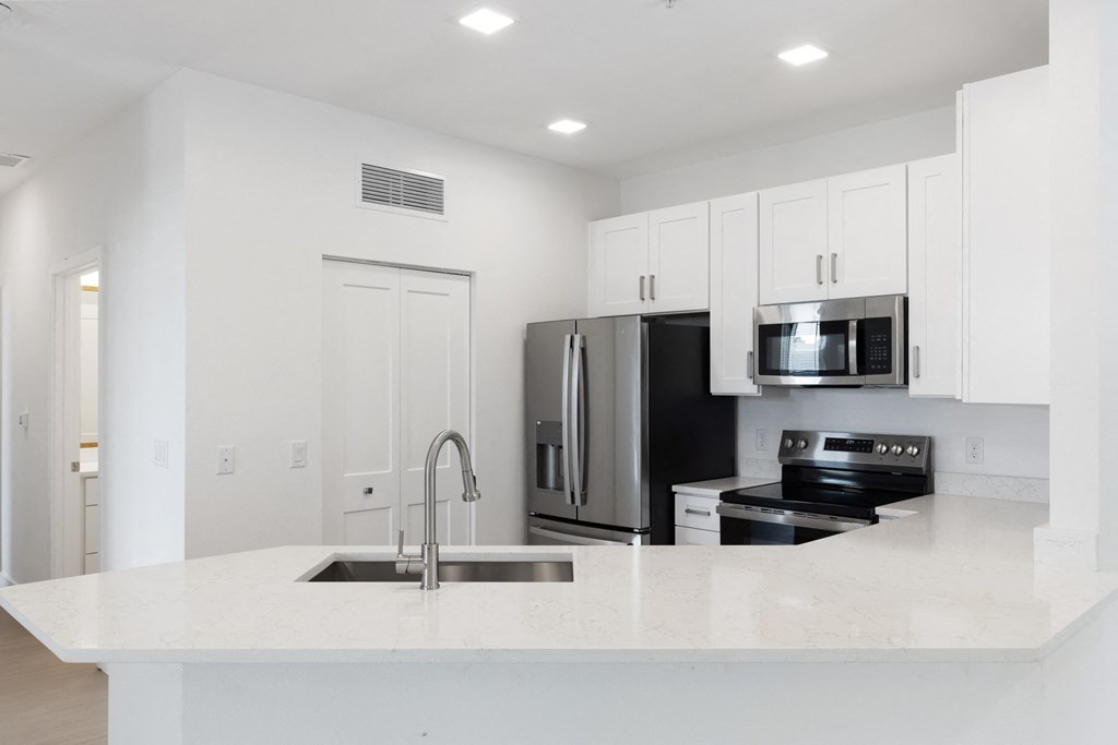 The Waterfront On Hatchett Creek