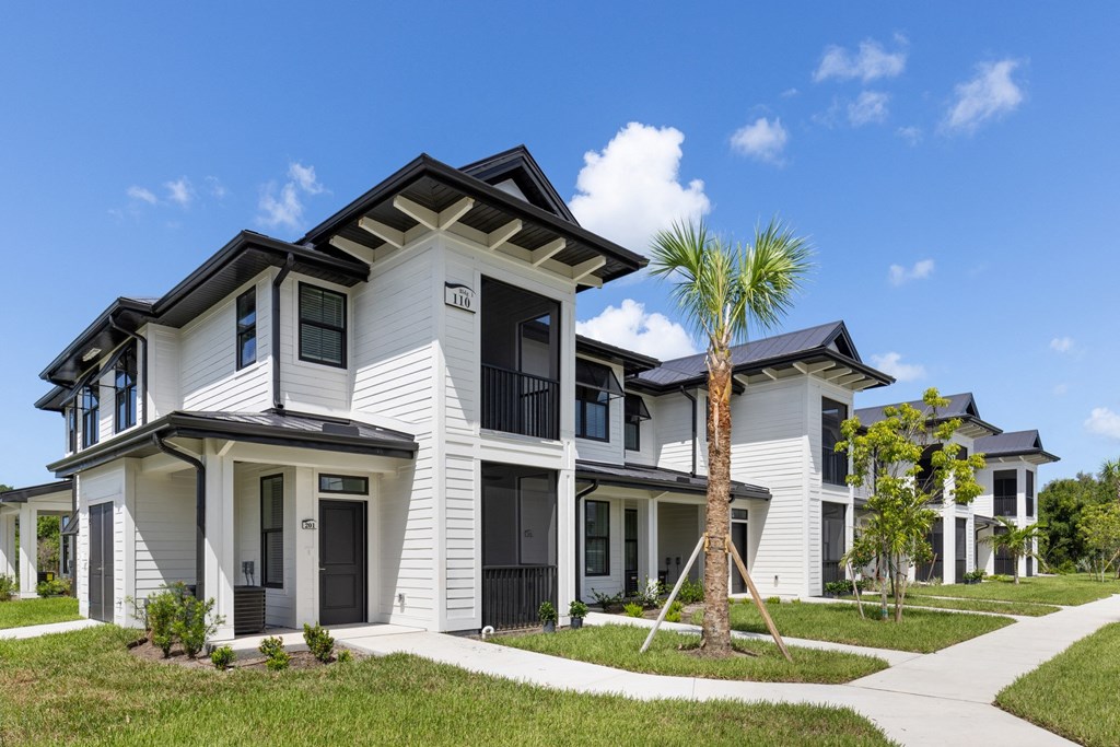 The Waterfront On Hatchett Creek