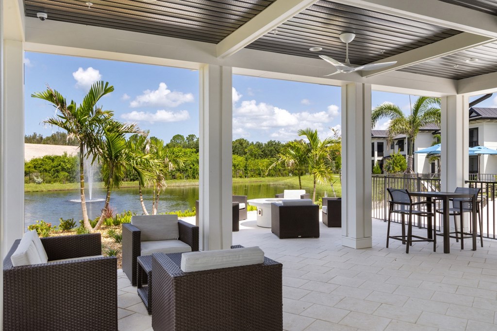 The Waterfront On Hatchett Creek