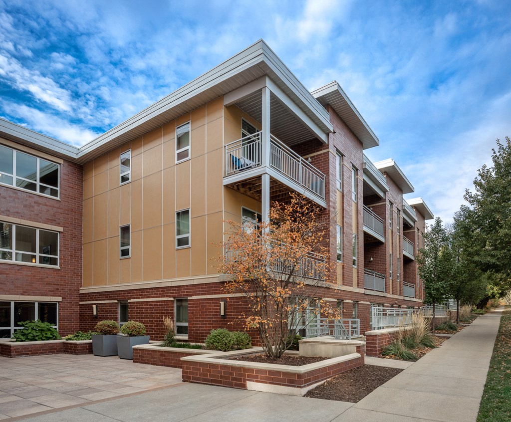 Courtyard and side of bldg at The Ideal, Madison, WI, 53715