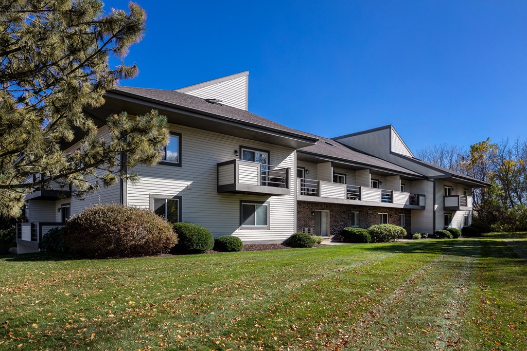 Pine Cove Apartments