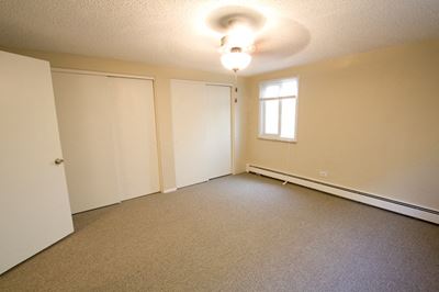 2340 S University Blvd Interior