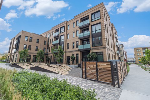 2255 31St St 1-3 Beds Apartment for Rent