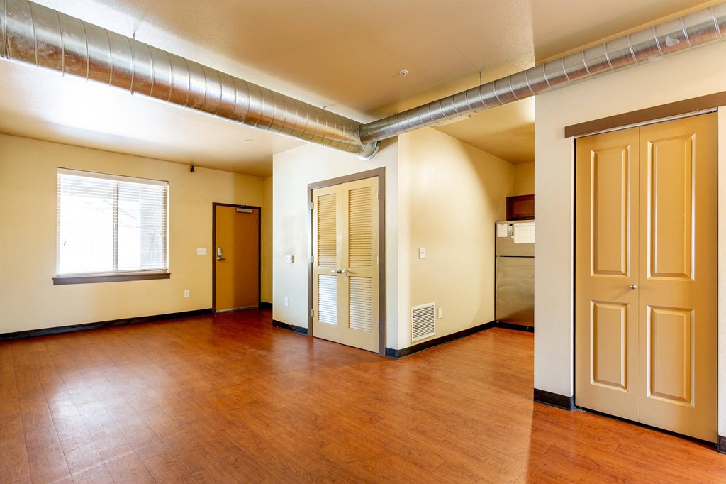 1350 College Ave Living Room