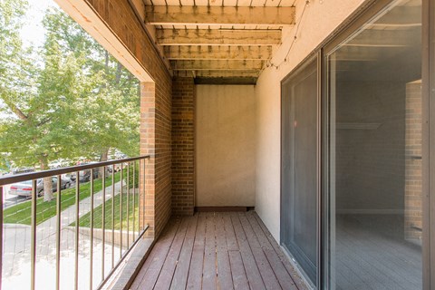 1085 Broadway #3 Balcony