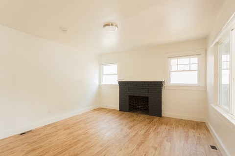 1115 Pennsylvania Avenue 1 Apartment for Rent