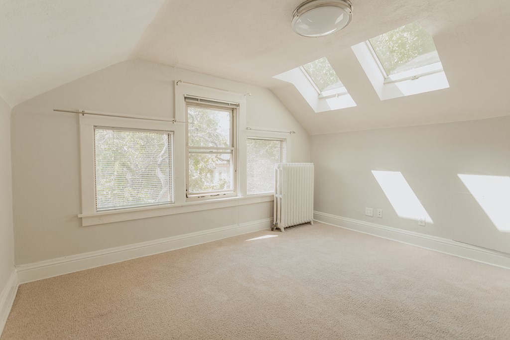 1501 Broadway Street Unit 7 Bedroom