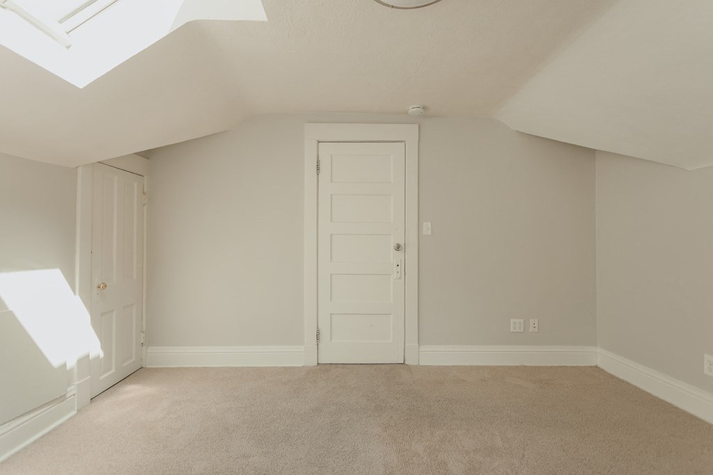 1501 Broadway Street Unit 7 Bedroom