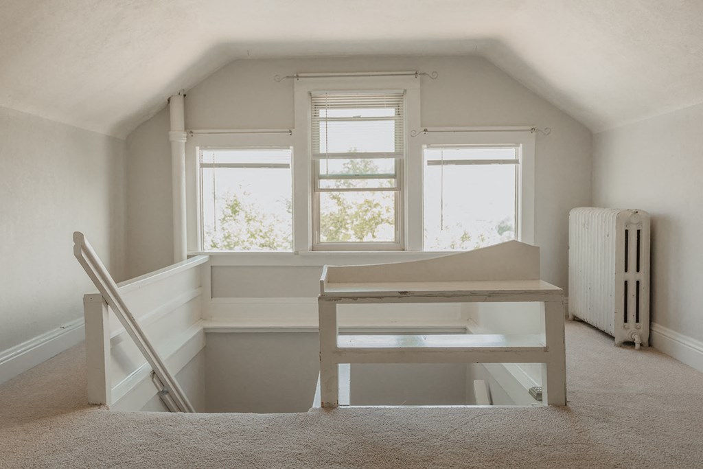 1501 Broadway Street Unit 7 Bedroom