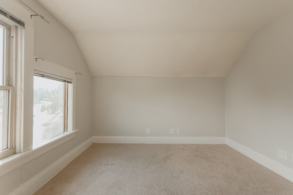 1501 Broadway Street Unit 7 Bedroom