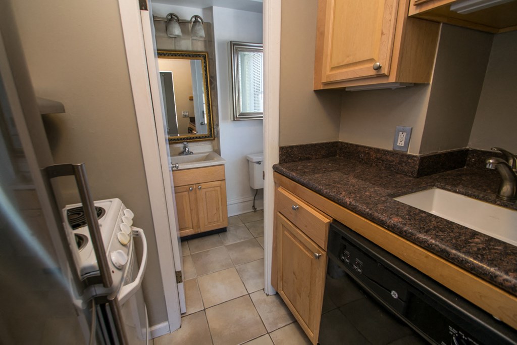 1501 Broadway Street Unit 4 Kitchen and Bathroom Entrance