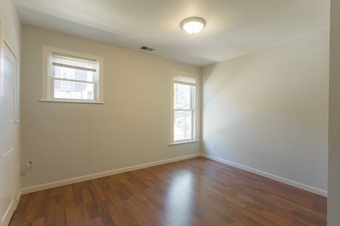 1611 9th Street Bedroom