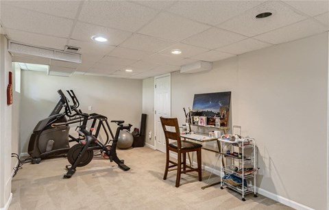 the gym at the preserve apartments