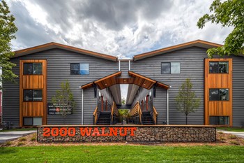 2000 Walnut Building View 2000 Walnut Building View - Photo Gallery 2