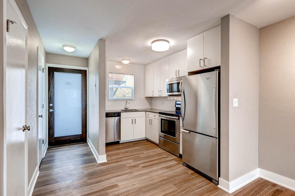 Kitchen Kitchen 2000 Walnut
