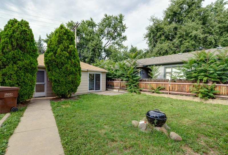 2126-2128 Baseline Road Backyard