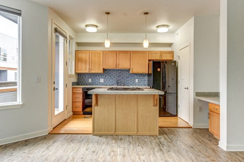 2850 E. College Avenue #304 Kitchen