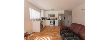 4 Bed 2 Bath