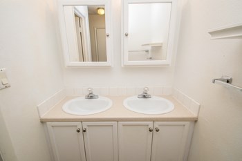 3009-3161 Madison Ave. 1-2 Beds Apartment, Condo, Student, CU, Naropa, Boulder for Rent - Photo Gallery 15