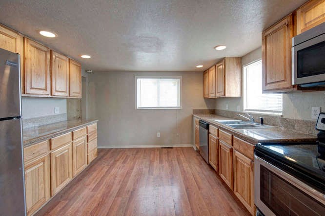 3353 W. Virginia Ave.