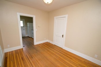 Bedroom - Photo Gallery 6