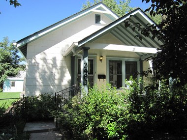2483 S Williams St 2 Beds House for Rent Photo Gallery 1