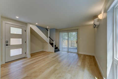 616 Marine Living Room