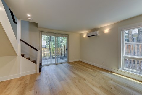 616 Marine Living Room