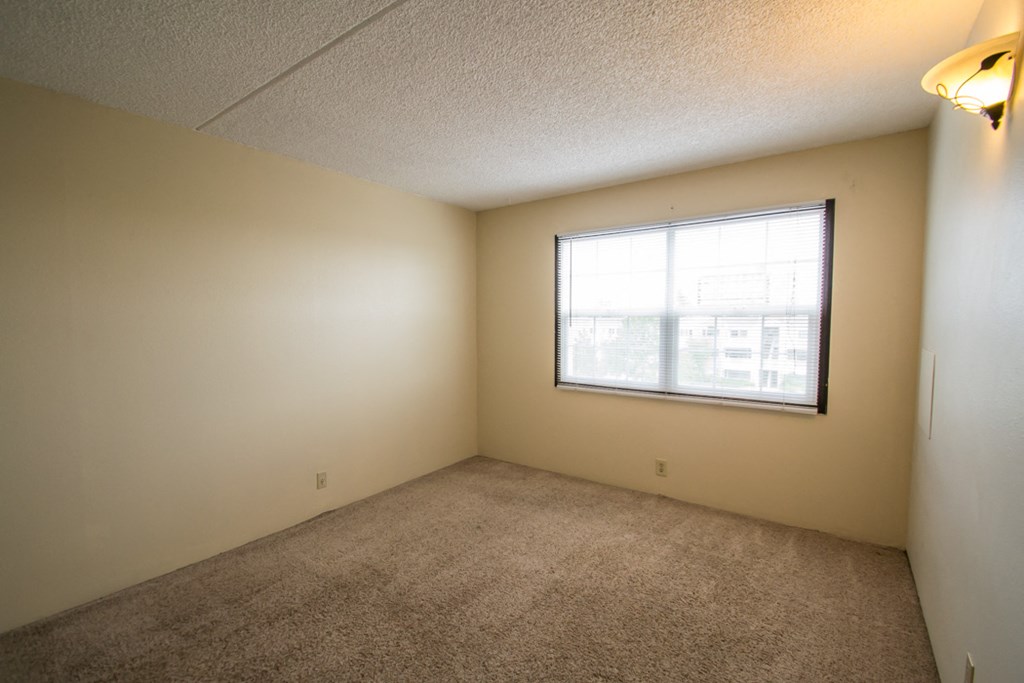 805 29th Street #452 Bedroom