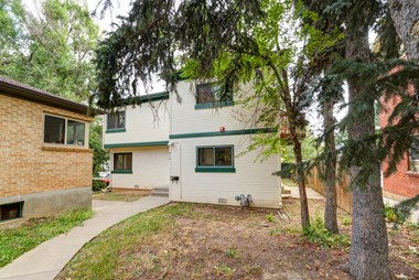 814 17th Street Exterior