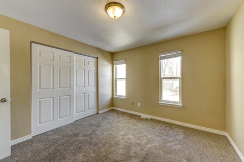 1075 Sir Galahad Dr Interior