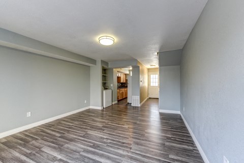 1075 Sir Galahad Dr Interior