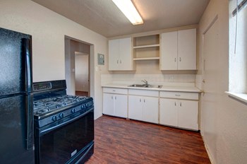 Kitchen - Photo Gallery 6