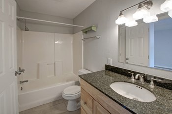3009-3161 Madison Ave. 1-2 Beds Apartment, Condo, Student, CU, Naropa, Boulder for Rent - Photo Gallery 10
