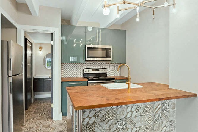 Black Swan 1380 Steele St Denver