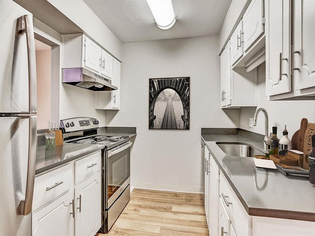 Kitchen Henley and Remy Apartments Kitchen