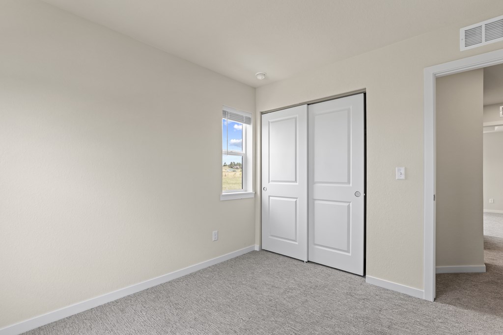 Comfortable Bedroom With Large Closet at The Townhomes at Pine Drive, Colorado, 80138