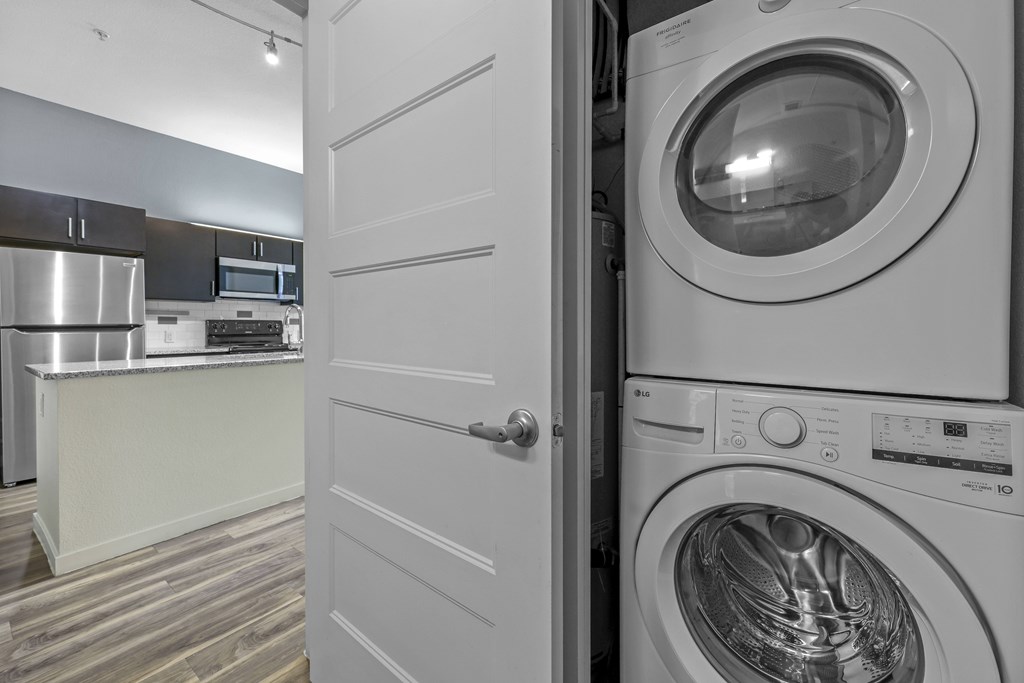 Washer Dryer In Unit at B Street Lohi Apartments, Denver, 80211