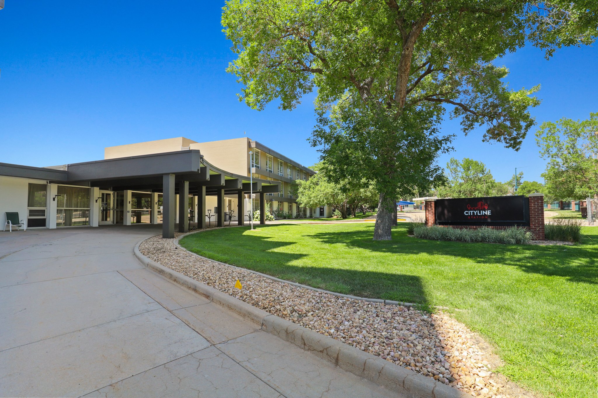 Cityline Station - Apartments East