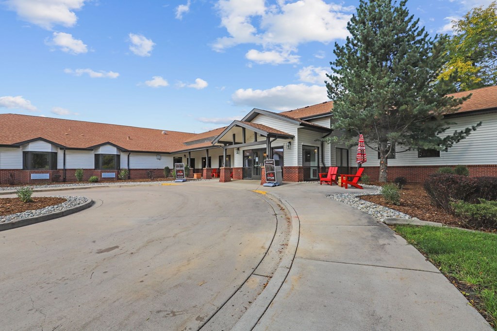 the building where the hotel is located